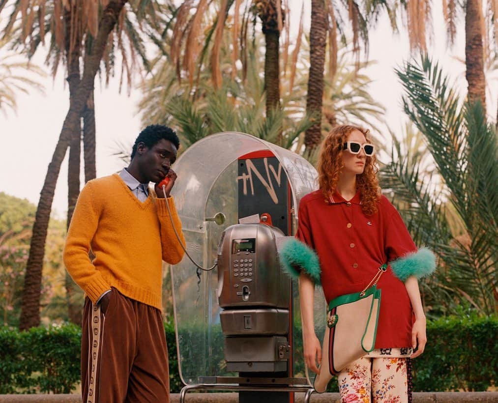 Vogue Italiaさんのインスタグラム写真 - (Vogue ItaliaInstagram)「A Midsummer Italian Dream by @_kyleweeks_ - From North to South, a journey to discover Italy with a luggage full of @gucci Pre-Fall dresses. See more via link in bio.  Full credits: Models @lornaforan @bravemodels @_collinsblaise @bossmodelsa Photography #KyleWeeks Styling @violagalassi Art direction @alessiaglaviano Executive producer @sachidanand_markogentile Production company @theboxfilms Casting director @marilove357 Today on vogue.it  #AlessandroMichele #GucciPreFall19」7月16日 1時00分 - vogueitalia