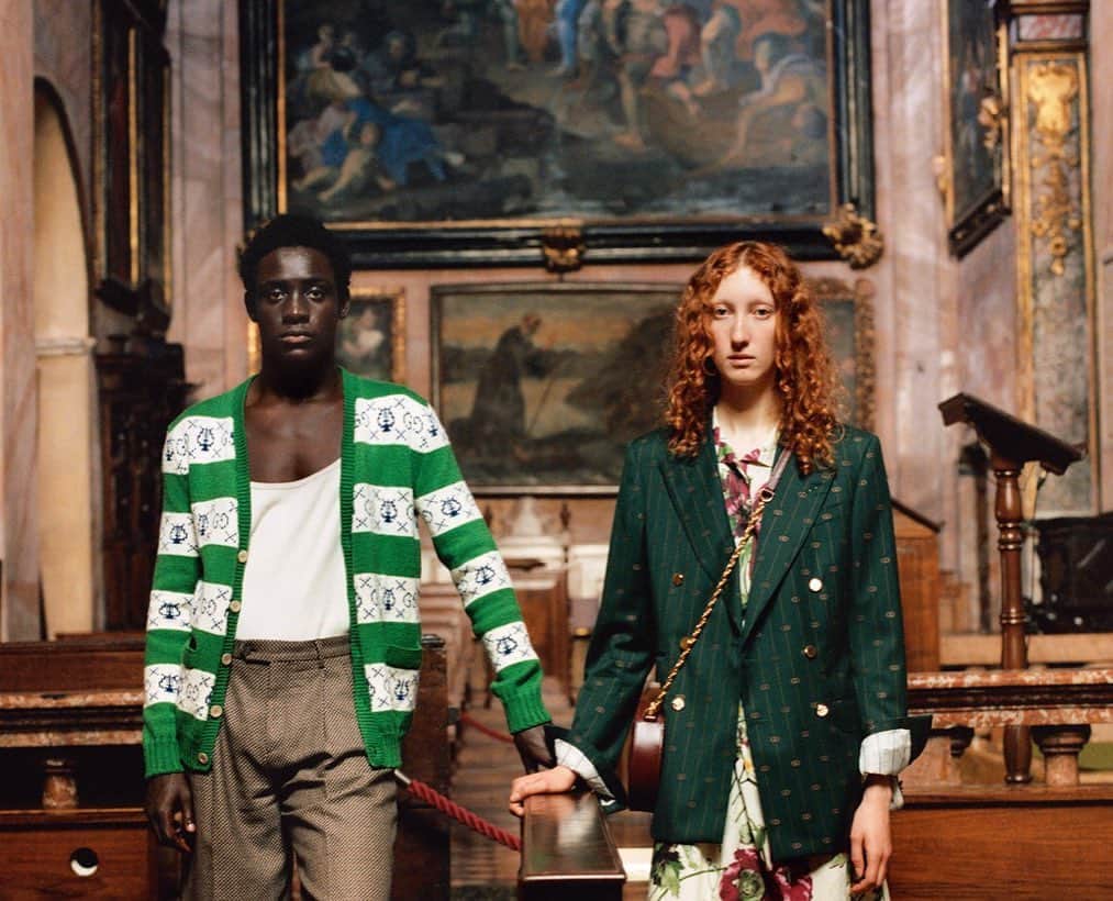 Vogue Italiaさんのインスタグラム写真 - (Vogue ItaliaInstagram)「A Midsummer Italian Dream by @_kyleweeks_ - From North to South, a journey to discover Italy with a luggage full of @gucci Pre-Fall dresses. See more via link in bio.  Full credits: Models @lornaforan @bravemodels @_collinsblaise @bossmodelsa Photography #KyleWeeks Styling @violagalassi Art direction @alessiaglaviano Executive producer @sachidanand_markogentile Production company @theboxfilms Casting director @marilove357 Today on vogue.it  #AlessandroMichele #GucciPreFall19」7月16日 1時00分 - vogueitalia