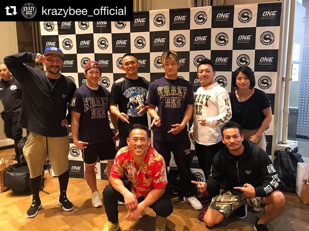 西浦聡生さんのインスタグラム写真 - (西浦聡生Instagram)「高橋解体終了🦵  #Repost @krazybee_official with @get_repost ・・・ . 本日、後楽園ホールで行われた修斗の試合結果です！. . . 第9試合 フェザー級 5分3R ○高橋遼伍（65.8kg／KRAZY BEE） [2R 2分13秒 TKO] ※レフェリーストップ ×高橋孝徳（65.7kg／リバーサルジム新宿Me,we）. . たくさんの応援ありがとうございました！高橋遼伍選手、圧倒的な試合内容での勝利でした🔥次はONE FC日本大会でみたいですね🐝また皆様の応援よろしくお願い致します！ . @ryogo222 #高橋遼伍 #krazybee #修斗 #onefc #abematv」7月16日 1時45分 - wicky_nishiura