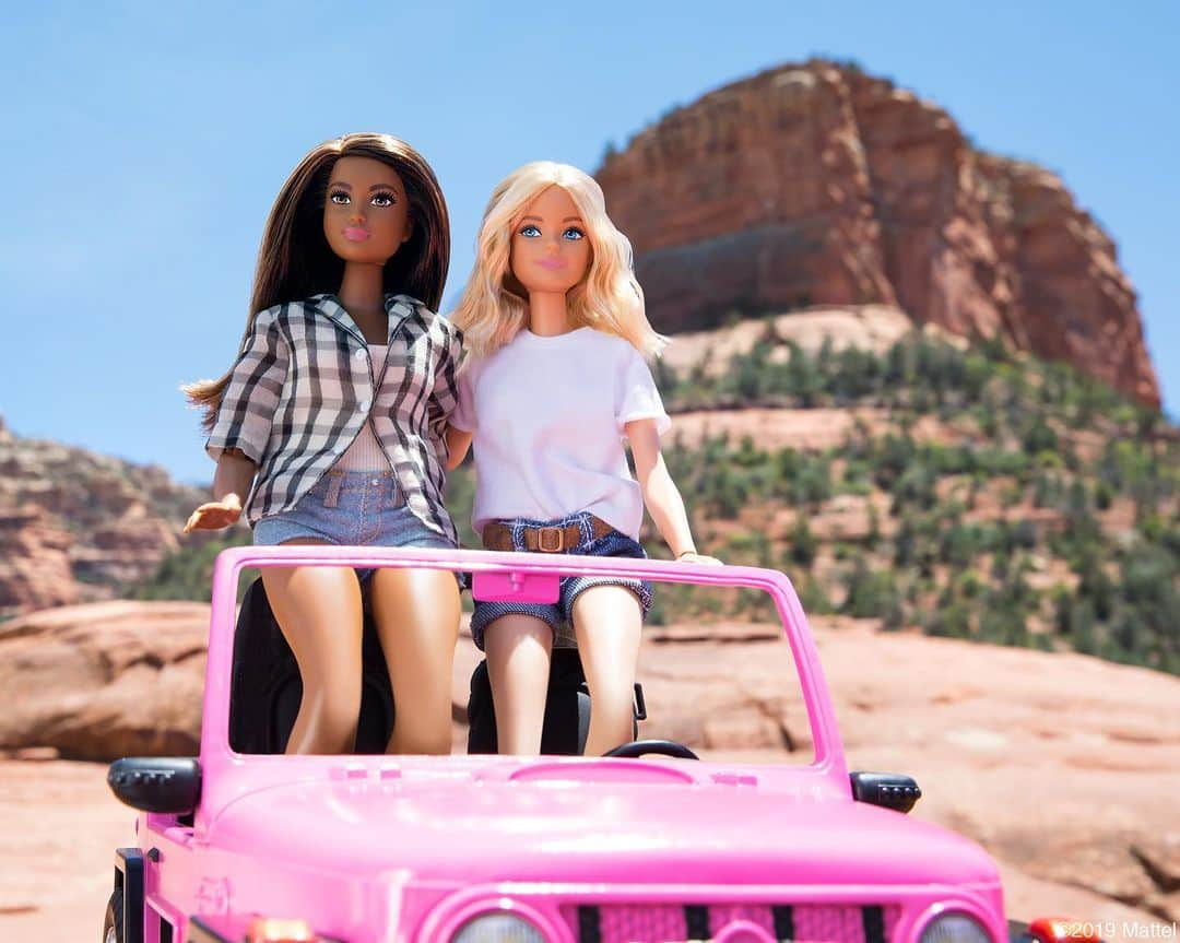 バービーさんのインスタグラム写真 - (バービーInstagram)「Did someone say @pinkjeeptours? We're in! 💞#VisitArizona #VisitAZPartner #barbie #barbiestyle⁠」7月16日 1時47分 - barbiestyle