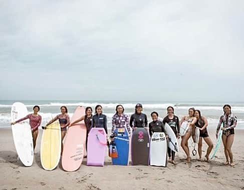 金子藍さんのインスタグラム写真 - (金子藍Instagram)「おいでんガールズカップ エキシビション🏄‍♀️ . 参加いただいたプロサーファーの皆様❤️ ありがとうございます😊 すごくいい波で、みんなニコニコ😍 . #haneypresets  #おいでんガールズカップ #伊良湖 #田原 #たはら暮らし #サーフィン #サーフィン女子」7月16日 1時49分 - aikaneko_surf