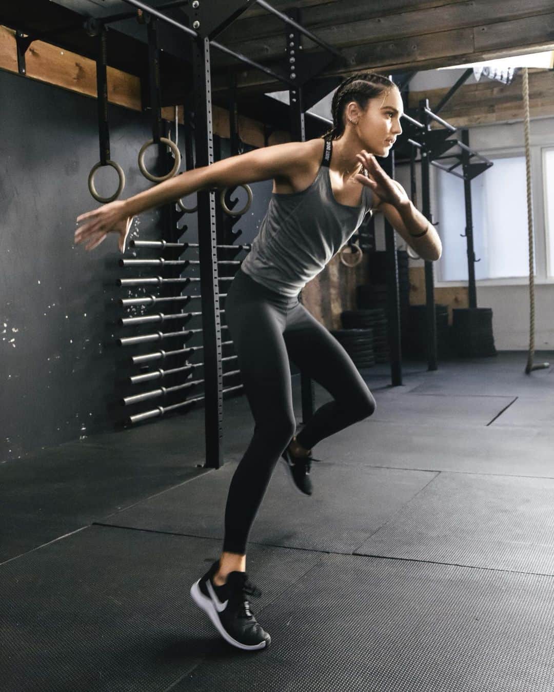 Kirsty Godsoさんのインスタグラム写真 - (Kirsty GodsoInstagram)「It’s GO time! NTC Premium is finally live in the US! ⚡️✨ Couldn’t be more excited to have my ‘Burn with Kirsty Godso’ program drop some sizzle into your summer 🔥 @niketraining pulling up with a series of amazing programs from my fav trainers and fam @ochosystem @betinagozo @ryanjflaherty ❤️ And we’re not just talking training. We’ve added holistic wellness expert tips on sleep, nutrition, mindset and recovery to have you performing and feeling your best.  Sign up to our new subscription service via the link in my bio ✔️ #niketrainingclub #letswork」7月16日 2時06分 - kirstygodso