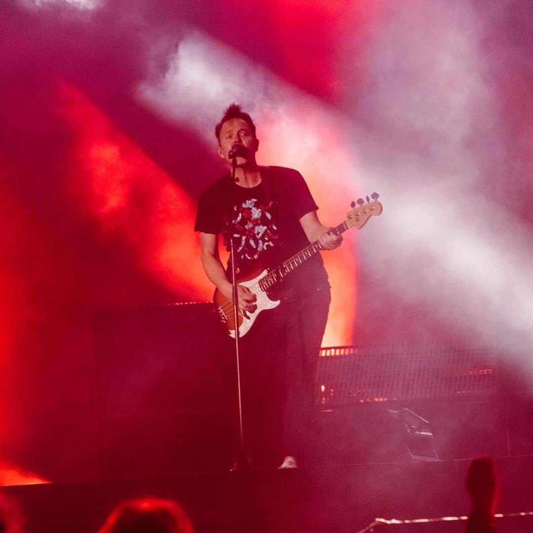 blink-182さんのインスタグラム写真 - (blink-182Instagram)「Wow what a night Quebec City @festivaleteqc you guys were 💣!! All 90k of you 👏. 🇨🇦 📸: @renaudphilippe」7月16日 2時25分 - blink182