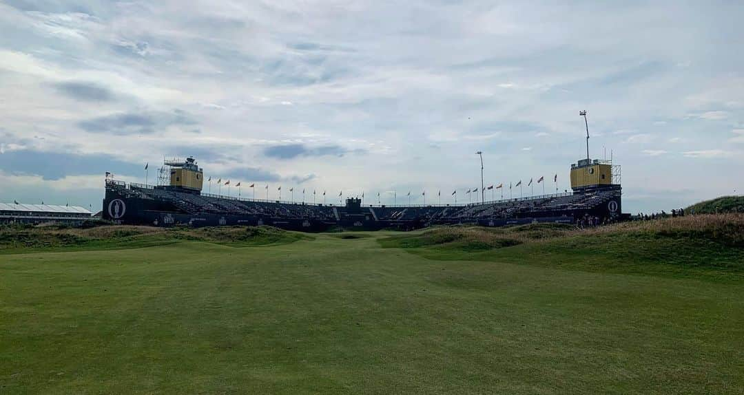 ジャスティン・トーマスさんのインスタグラム写真 - (ジャスティン・トーマスInstagram)「Blown away with how beautiful/good Royal Portrush is... A great, fair, proper test of golf this week. Can’t wait to get goin @theopen 💪🏽」7月16日 2時26分 - justinthomas34