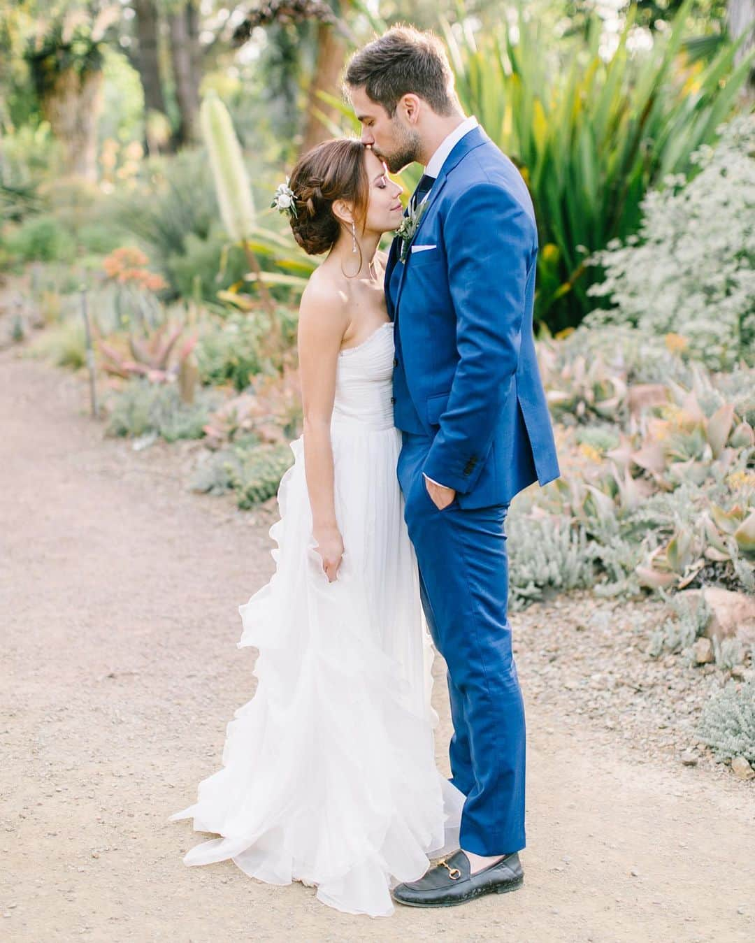 ブラント・ドーハティさんのインスタグラム写真 - (ブラント・ドーハティInstagram)「I mean, look at her 😍  Thank you to everyone who helped make our wedding so amazing:  Photographer: @adrianaklas Venue: @ruthbancroftgarden Wedding Design & Rentals: @eventfullyyourseventdesigns Wedding Coordinator: @marcellacamilleevents Kim’s Dresses: @pronovias Brant’s Suit: @jbclothiers Groom’s Party Suits: @generationtux Bridesmaid & MOB Dresses: @adriannapapell Videography/DJ: @aperfectimpression Bridal Party Gifts: @itsgldn & @ctilburymakeup Groomsmen Gifts: @swankybadger  Wedding bands: @robbinsbrothers @rbglendale @henridaussi  Catering: #ElegantOccasionsCatering Wedding Cake: @pegahcouturetreats Lighting Design: @djmagicentertainment Wine Sponsor: @rombauervineyards Party Favors: @milkbarstore Hair: @DanielleBadgerHair Hotel: #renaissanceclubsportwalnutcreek」7月16日 4時00分 - brantdaugherty