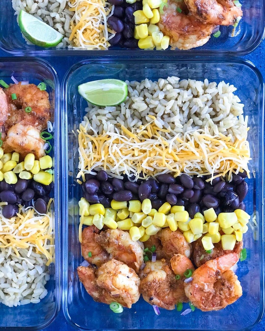 Easy Recipesさんのインスタグラム写真 - (Easy RecipesInstagram)「One of my most favorite meal prep bowl, Shrimp Taco Meal Prep, is going to be your new favorite meal recipe! Grab the full recipe from the link in my bio.  https://www.cookinwithmima.com/shrimp-taco-meal-prep/」7月16日 4時05分 - cookinwithmima