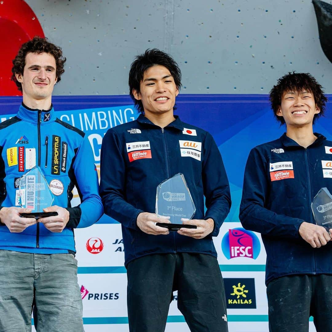 アダム・オンドラさんのインスタグラム写真 - (アダム・オンドラInstagram)「The last bouldering World Cup happened some time ago, and now we are bringing a report as part of the #RoadtoTokyo series. We were fighting there with @tomoa_narasaki for the overall title in bouldering World Cup and I was not the most successful one. This episode is a little different than the previous ones, be ready for it. (Link in bio & Czech version on Mall.tv)  Photo: @lukasbiba  @blackdiamond @montura_official @lasportivagram @gardatrentino @ifsclimbing」7月16日 4時08分 - adam.ondra