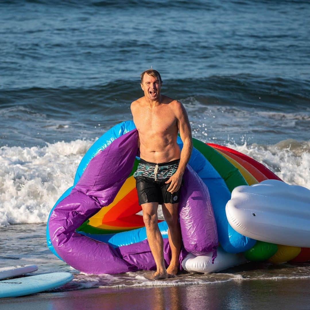 ジェイミー・オブライエンさんのインスタグラム写真 - (ジェイミー・オブライエンInstagram)「Crazy barrels in New Jersey!!! Get psyched and check out the new Vlog!!! @stay__psyched @bengravyy @poopiesgram 📸 @skummydiener」7月16日 4時20分 - whoisjob