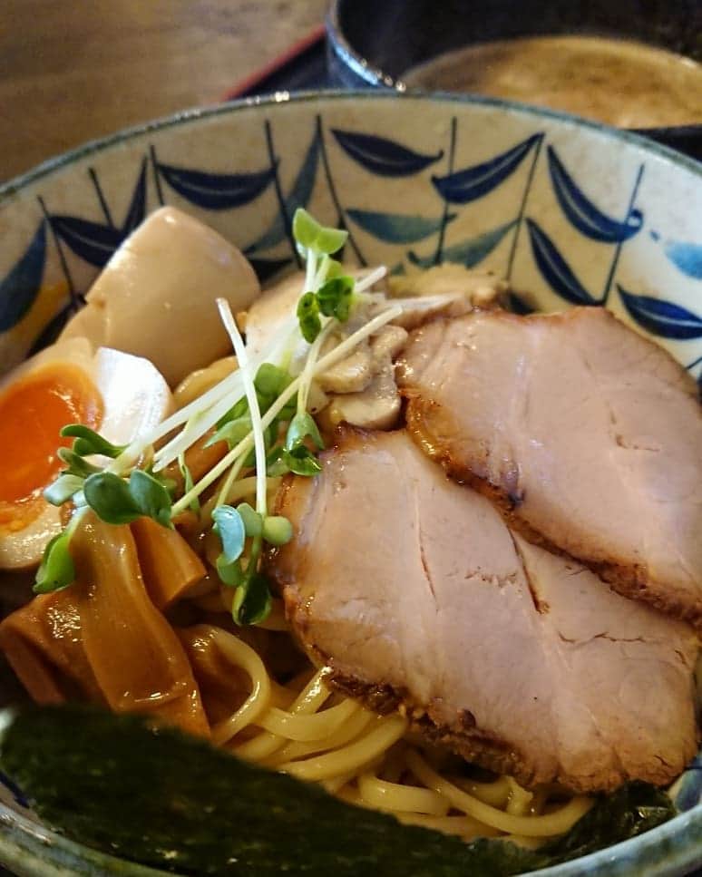 ニッチロー'のグルメインスタ