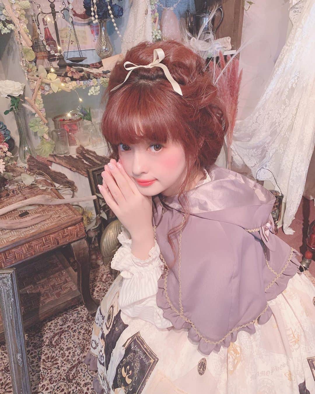 青木美沙子さんのインスタグラム写真 - (青木美沙子Instagram)「#tulleの撮影 #メタモルフォーゼ #雑誌撮影」7月16日 15時11分 - misakoaoki