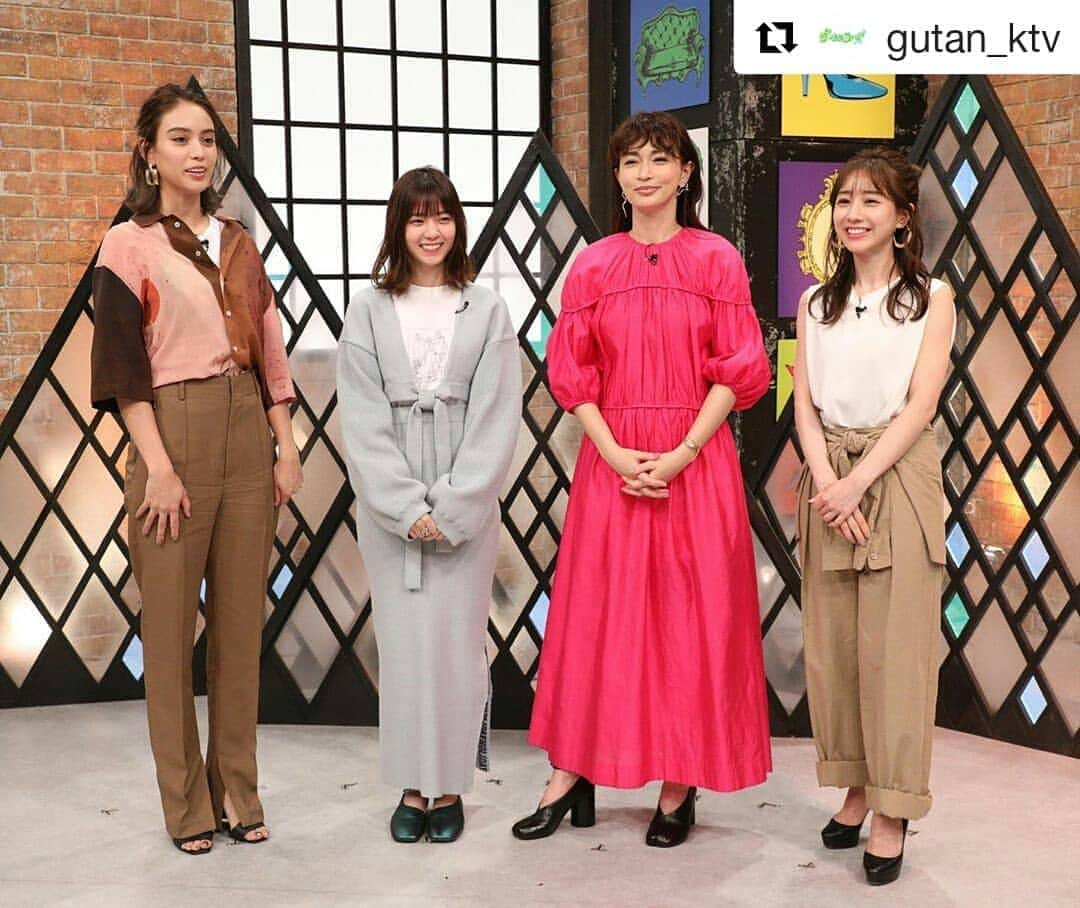 岡山放送さんのインスタグラム写真 - (岡山放送Instagram)「#Repost @gutan_ktv (@get_repost) ・・・ ・ 👗✨ファッション✨👠 ・ みなさまお待ちかね❣️ 7月9日に放送された #グータンヌーボ2 第26回のMC陣のファッションをご紹介します〜🙌✨✨ ・ #長谷川京子 さん ワンピース  @lachement_official ピアス、バングル、リング  @sympathy_of_soul_style ・ #田中みな実 さん ノースリーブニット、パンツ  @stunninglure パンプス  @jimmychoo ・ #滝沢カレン さん シャツ  @ssense パンツ  @beautifulpeople_officialsite ピアス  @abiste_official ・ #西野七瀬 さん ニットボレロ、ニットスカート、Tシャツ  @holiday_official_2016 靴  @sellenatela  #OHK#岡山放送 では毎週月曜の深夜に放送中｡ この回の放送は､ずっと先｡ 今のところ､9/30(月)深夜の予定です｡ しばらく お待ち下さい！」7月16日 15時14分 - ohk_official