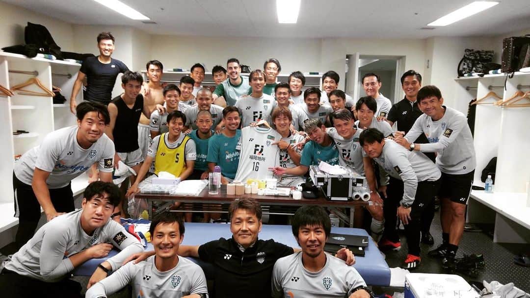松田力のインスタグラム：「応援ありがとうございました😊  #勝利  #avispa  #アビスパ福岡  #jリーグ  #jleague  #最高の週末」