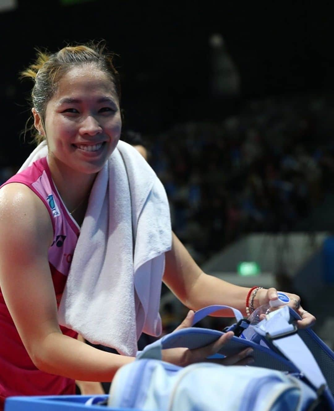 ラチャノック・インタノンさんのインスタグラム写真 - (ラチャノック・インタノンInstagram)「Today actions, see you again on Thursday 😘🤨 #blibliindonesiaopen2019」7月16日 15時19分 - ratchanokmay