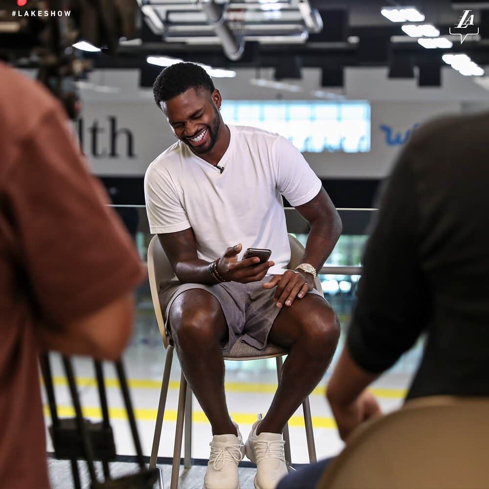 Los Angeles Lakersさんのインスタグラム写真 - (Los Angeles LakersInstagram)「🤣🤣🤣 @troydaniels30 spending his bday with his first visit to Lakers HQ.」7月16日 6時53分 - lakers