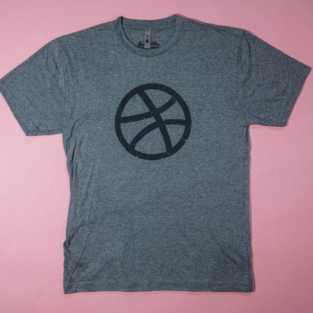 Dribbbleさんのインスタグラム写真 - (DribbbleInstagram)「The official uniform of Dribbble players and fans. Weathered ball mark logo in soft, discharge ink, printed on a Tri-Blend, Athletic Grey tee from Next Level. Get your threads today! Shop link in bio.⠀ ⠀ #shopdribbble #dribbble」7月16日 7時36分 - dribbble