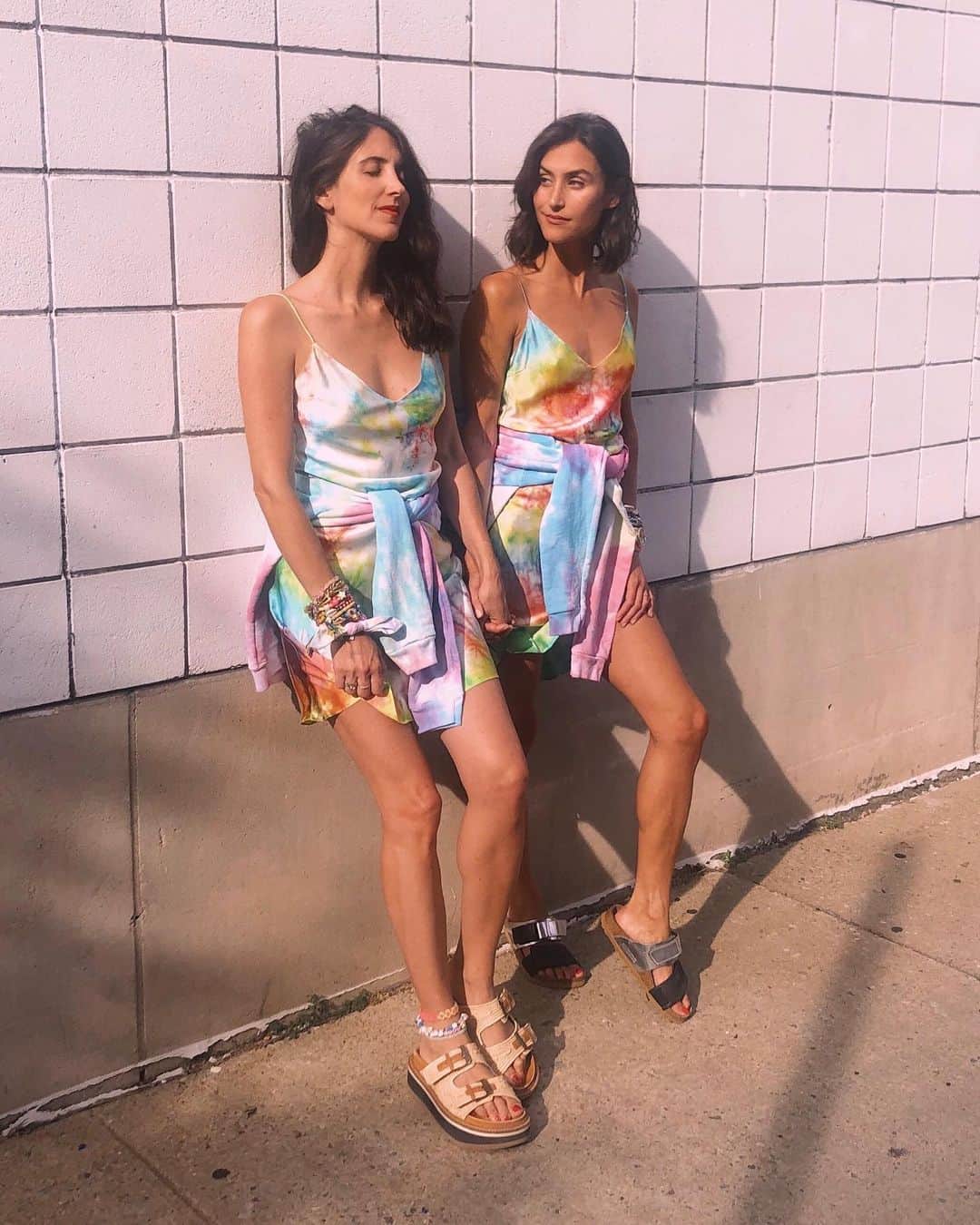 ダニジョーのインスタグラム：「LONG STORY SHORT 🌈 Our tie dye mini slip is available NOW! • tap to shop #dannijogirls」