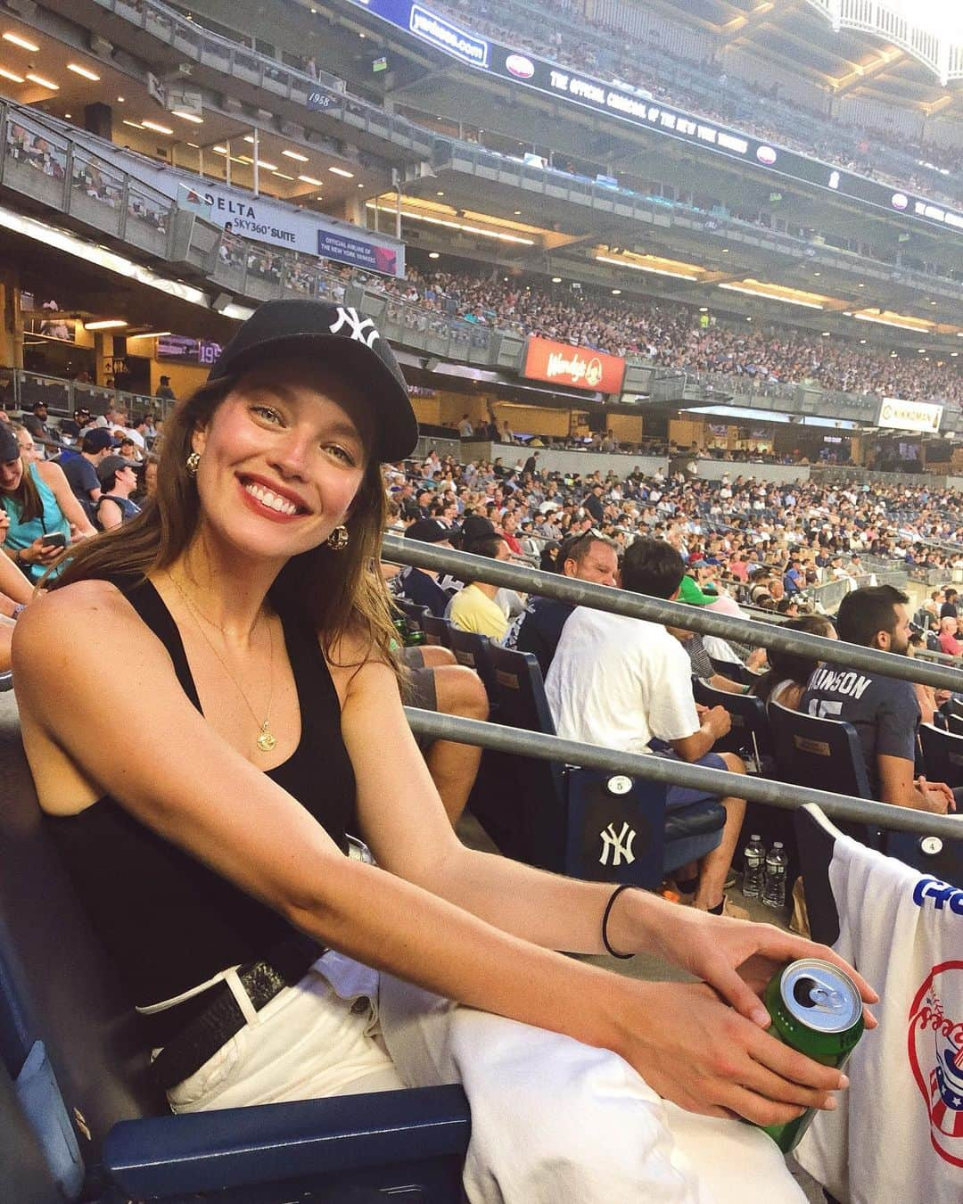 エミリー・DiDonatoさんのインスタグラム写真 - (エミリー・DiDonatoInstagram)「LET’S GO YANKEES 👏🏻 👏🏻👏🏻👏🏻👏🏻」7月16日 9時48分 - emilydidonato