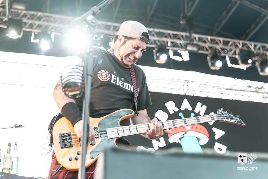 Zebraheadさんのインスタグラム写真 - (ZebraheadInstagram)「Here's Ben grunting out a riff in Italy! It was a 100 degrees that day! A fiery one!!! #jacksonguitars #Repost @criflowersphotography ・・・ @jacrispyozz #bassist of @zebraheadofficial  Aliens are going to catch him! Do you see the light? 👽  Collab. @piuomenopop . . . #zebrahead #criflowersphotography #punkrock #concertphotography #gigphotography #records #bestmusicshots #musicphoto #concertlife #musicphotographer #carroponte #livemusicphotographer #liveconcert #canon #concertphoto #liveshow #canon5dmkiii #liveconcert #concertlife #musicphotography #musiclife #livemusicphotography #photographer #hubmusicfactory #sonymusic #sonymusicjapan」7月16日 16時07分 - zebraheadofficial