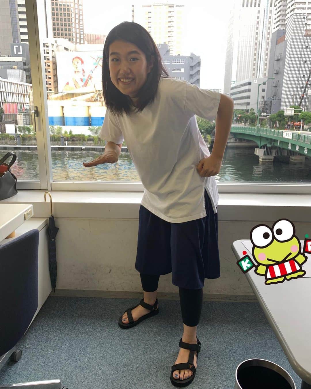 横澤夏子さんのインスタグラム写真 - (横澤夏子Instagram)「#なんだかバスケしそうな服着てきちゃったよー #バスケっぽいポーズとろうと思ったけど #盆踊りみたいになっちゃったのよー #ちょっとだけミニバスやってたのにー #うふ！」7月16日 16時08分 - yokosawa_natsuko