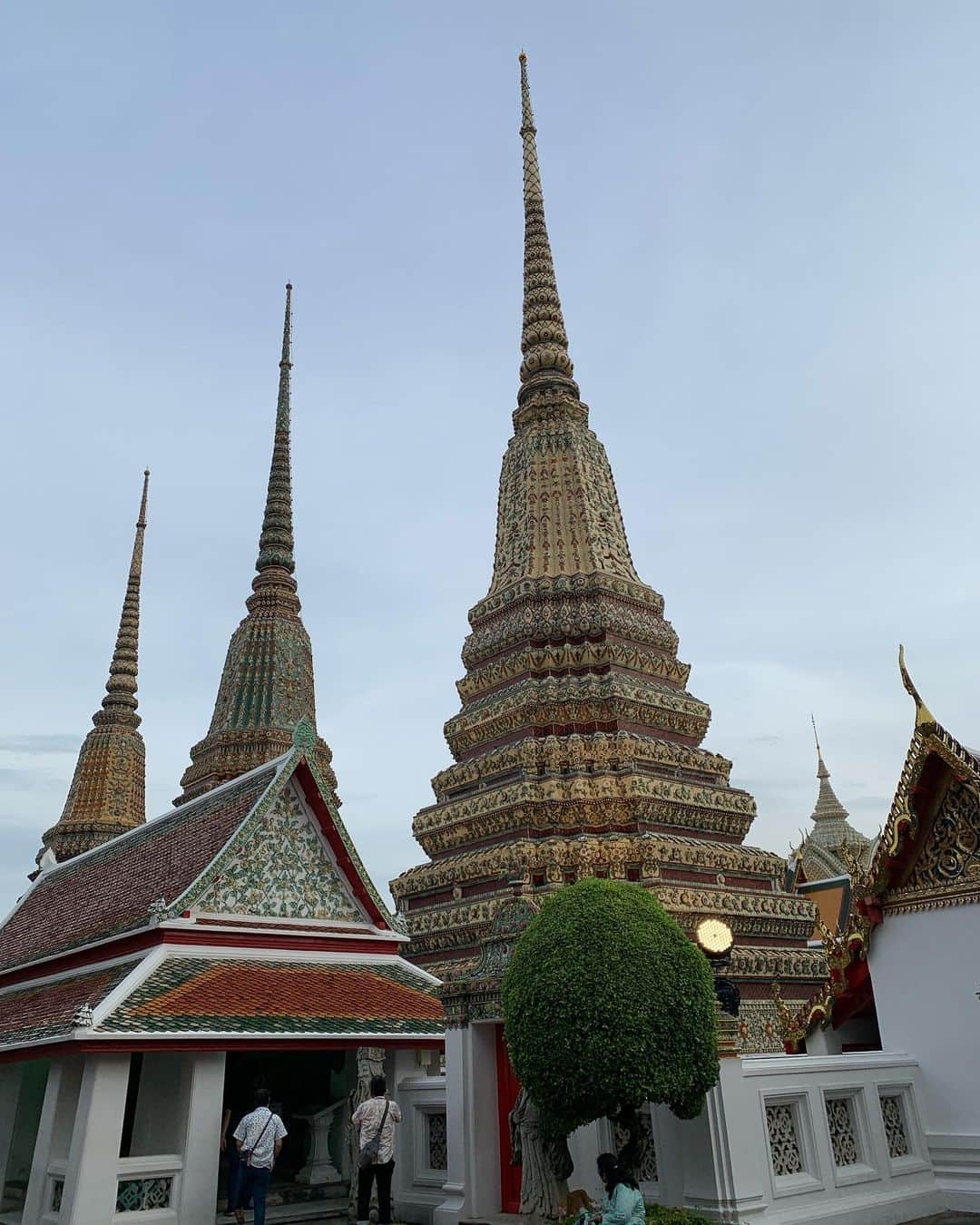 こにわさんのインスタグラム写真 - (こにわInstagram)「Today's  art.  #art #photograph #watpho #temple #thailand」7月16日 11時45分 - koniwa1982