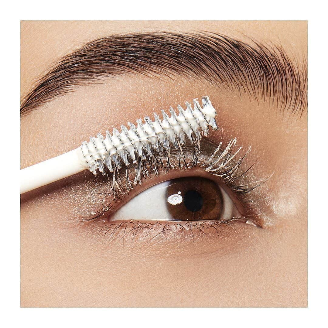 セフォラさんのインスタグラム写真 - (セフォラInstagram)「#Regram @lancomeofficial . . . Time to prepare for an amazing weekend and prep your lashes for luscious volume with Cils Booster XL. This white mascara primer and eye make-up base glides on smoothly and evenly to maximize the results of your favorite mascara. Shop yours at Sephora!」7月16日 11時53分 - sephora