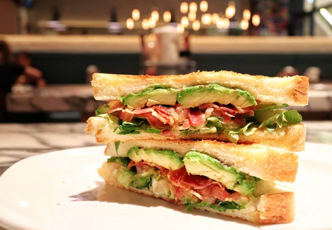 THE COUNTER JAPAN公式のグルメインスタ