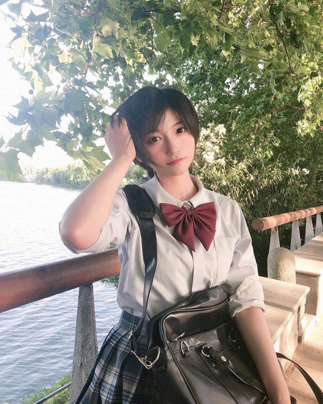 美女美容事情さんのインスタグラム写真 - (美女美容事情Instagram)「《瑞々しい制服姿🎀💕》⠀ *⠀ リポストを使って、素敵な写真📷✨を投稿されてる方を紹介させて頂く⠀⠀⠀⠀ 【💄美女美容事情💅】のコーナーです✨⠀ *⠀⠀⠀⠀⠀⠀⠀ いいねやコメント、フォローして応援してね❤︎🥰🎶⁣⠀ *⠀⠀⠀⠀⠀⠀⠀ 今回ご紹介させて頂きますのは❤︎⠀ komoshuaiさん< @komoshuai >の素敵なお写真📸⠀ *⠀ アニメから飛び出してきたような瑞々しい姿に見惚れてしまいます💕美しすぎます🥰⠀ *⠀⠀ komoshuaiさんのアカウントには他にも素晴らしい投稿が沢山ありますので是非覗いてみてくださいね💁‍♀️💙⠀ *⠀⠀ komoshuaiさん< @komoshuai >⠀ 素敵な投稿ありがとうございました☺️📸✨⠀⠀⠀⠀⠀⠀⠀⠀ △▼△▼△▼△▼△▼△▼△▼△▼△▼⠀⠀⠀⠀⠀⠀⠀⠀⠀⠀⠀⠀⠀⠀⠀⠀⠀⠀⠀⠀⠀⠀⠀⠀⠀⠀⠀⠀⠀⠀⠀⠀⠀ ❤🧡💛「美女美容事情」💚💙💜⠀⠀⠀⠀⠀⠀⠀⠀⠀⠀⠀⠀⠀⠀⠀ 👇掲載ご希望の方は👇⠀⠀⠀⠀⠀⠀⠀⠀⠀⠀⠀⠀⠀⠀⠀⠀ @b_b_j.jタグ付けと🖤 # ビジョビ⠀🖤⠀⠀⠀⠀⠀⠀⠀⠀⠀⠀⠀⠀⠀⠀⠀ をタグ付けお願いします✨⠀⠀⠀⠀⠀⠀⠀⠀⠀⠀⠀⠀⠀⠀⠀⠀ ――――――――――――――――⠀⠀⠀⠀⠀⠀⠀⠀⠀⠀⠀⠀⠀⠀⠀⠀⠀⠀⠀⠀⠀⠀⠀ ～姉妹アカウントのご紹介～⠀⠀⠀⠀⠀⠀⠀⠀⠀⠀⠀⠀⠀⠀⠀⠀⠀⠀⠀⠀⠀⠀⠀⠀⠀⠀⠀ ◇美容情報を紹介している«美女美容事情～Beauty～»⠀⠀⠀⠀⠀⠀⠀⠀⠀⠀⠀⠀⠀⠀⠀⠀⠀⠀⠀⠀⠀⠀⠀⠀⠀⠀ ( @b_b_j.j_b )⠀⠀⠀⠀⠀⠀⠀⠀⠀⠀⠀⠀⠀⠀⠀⠀⠀⠀⠀⠀⠀⠀⠀⠀⠀⠀⠀ ◇美しい旅スポット紹介をしている«美 spot»⠀⠀⠀⠀⠀⠀⠀⠀⠀⠀⠀⠀⠀⠀⠀⠀⠀⠀⠀⠀⠀⠀⠀⠀⠀ ( @b__spo )⠀⠀ ⠀ ◇ビジョビがお届けするセレクトショップ«bi select»⠀ ( @bi_select )⠀ ⠀⠀⠀⠀⠀⠀⠀⠀⠀⠀⠀⠀⠀⠀⠀⠀⠀⠀⠀⠀⠀ よかったらこちらも覗いてみてね✨⠀ ――――――――――――――――⠀⠀⠀ @b_b_j.j⠀⠀ #制服  #リボン ⠀⠀⠀ #カメラ女子 #カメラ ⠀⠀⠀ #カメラ好き #カメラ部 ⠀⠀⠀ #キラキラ好き #小顔 ⠀⠀⠀ #こすぷれ #cosplay #naturalbeauty ⠀⠀⠀ #かわいい💕 #可愛い💕 ⠀⠀ #コスプレ #ブレザー」7月16日 12時02分 - b_b_j.j