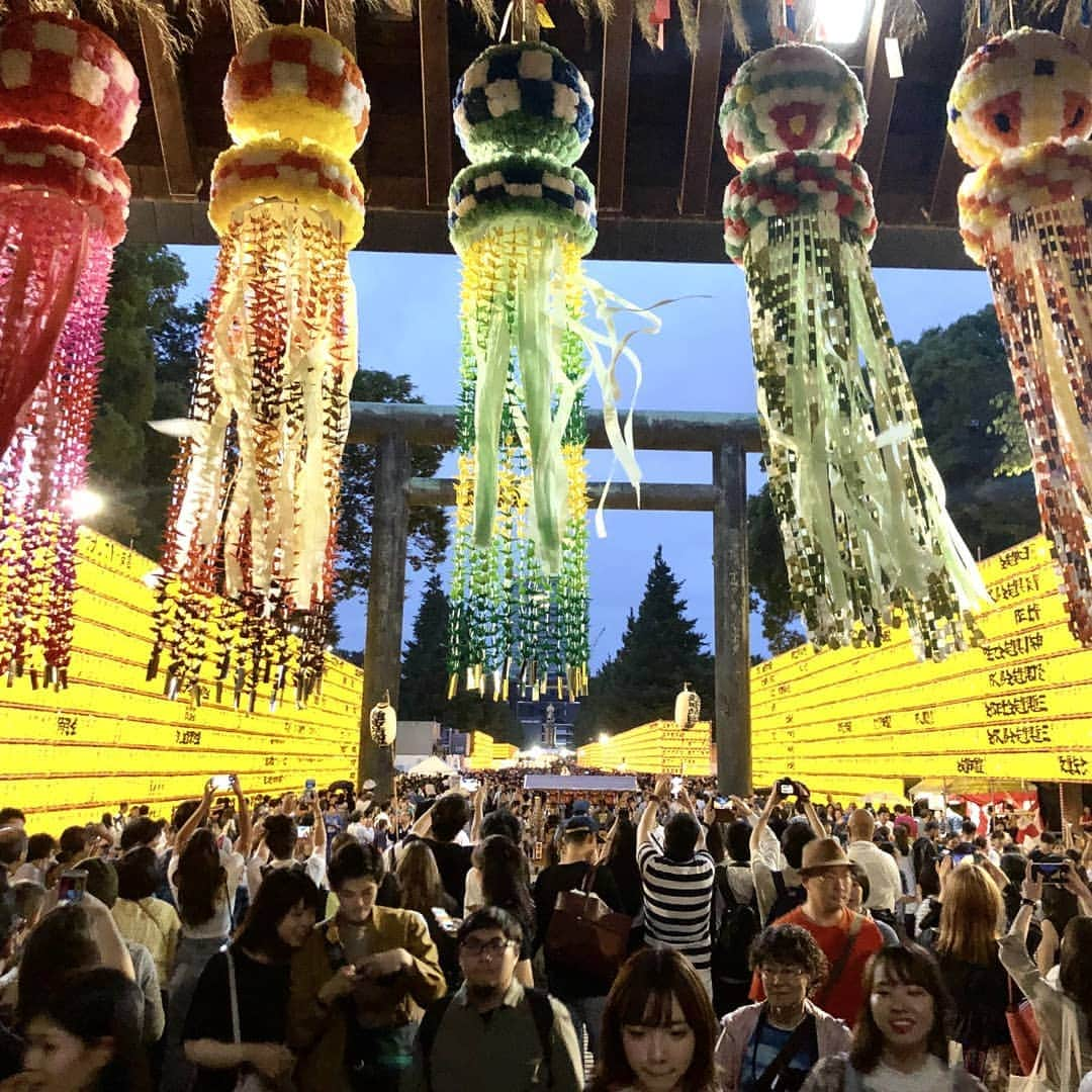 Valiant Language Schoolさんのインスタグラム写真 - (Valiant Language SchoolInstagram)「・ 📷: @_kate_galkina_ ・ 📍: Yasukuni Shrine, Mitama Festival | 靖国神社のみたま祭り ・ Get your photo of Japan featured by using #valiantjapanese . .」7月16日 13時17分 - valiantjapanese