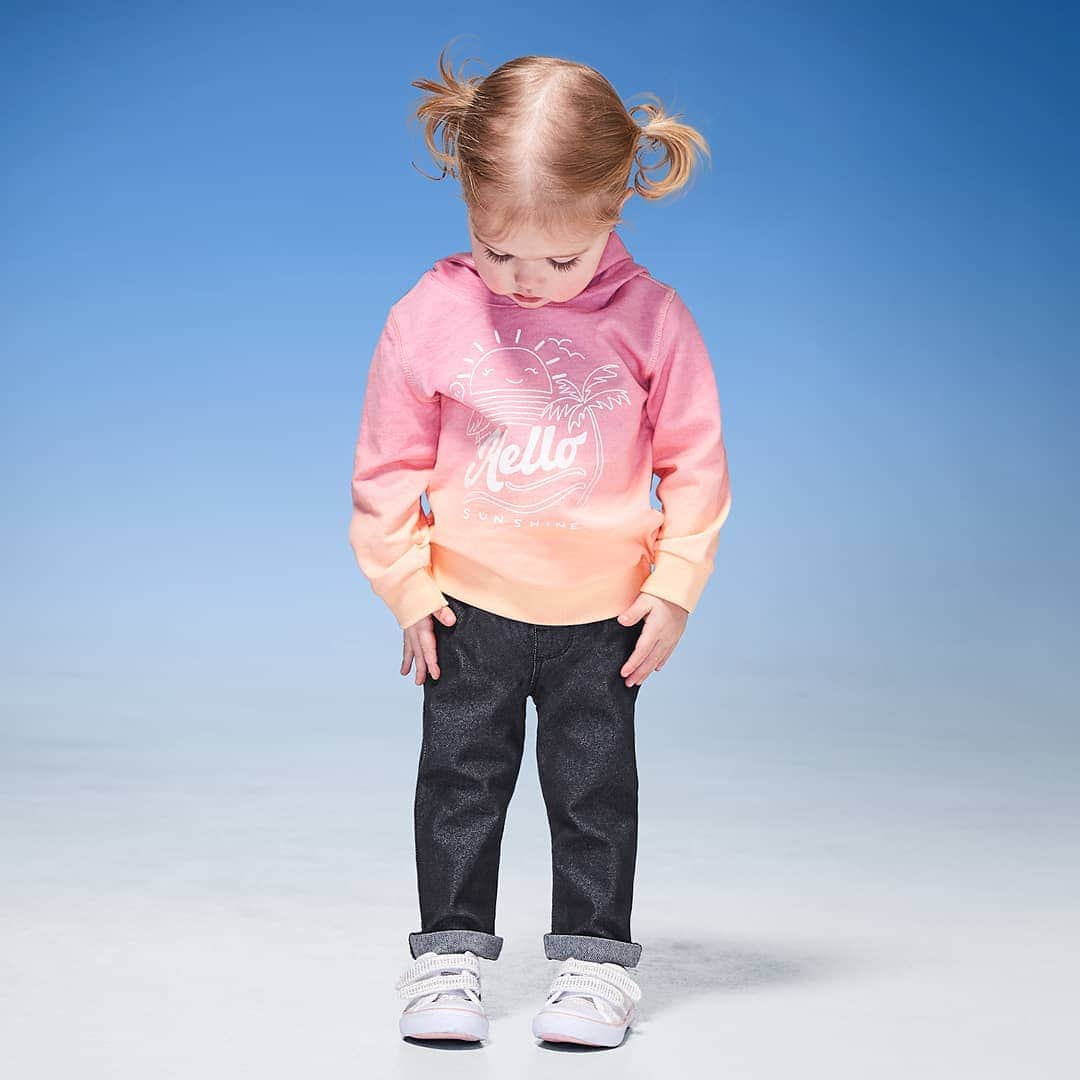 Target Australiaさんのインスタグラム写真 - (Target AustraliaInstagram)「Tomorrow is the last day to shop 25% off kids' jackets, fleece, knitwear and more. Get in quick! 🎯❤️ #targetaus #targetauskids Exclusions apply. Offer ends 17/7/19」7月16日 13時47分 - targetaus