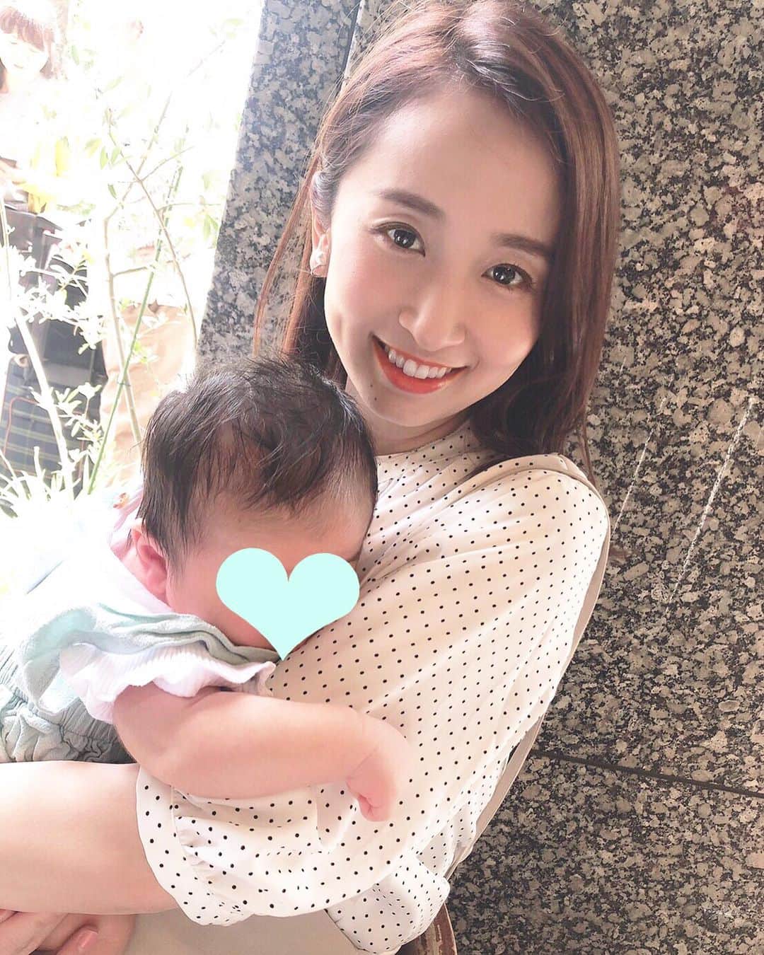 小野恵美のインスタグラム：「他のお写真も、 めちゃニコニコしてるの😍💕 私のこと覚えてくれたら嬉しいなぁ〜♫ #赤ちゃん #baby #男の子ベビー #👶」