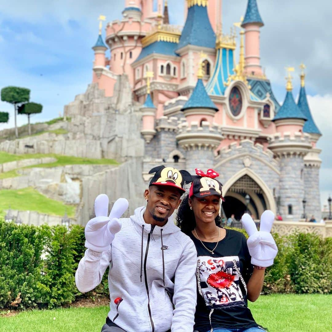 ネルソン・セメドさんのインスタグラム写真 - (ネルソン・セメドInstagram)「Disneyland Paris 🎡」6月22日 22時14分 - nelsonsemedo50