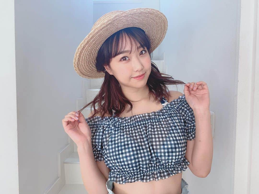 加藤夕夏さんのインスタグラム写真 - (加藤夕夏Instagram)「#Ray 発売中📚🥰﻿ ﻿ 夏のヘアアレンジのページに﻿ 載せて頂いていますっ🎀！﻿ ﻿ 自分でも出来ちゃうので﻿ 可愛いヘアアレンジして﻿ 夏楽しもう〜👒！♬﻿ ﻿ ﻿ ﻿ ﻿ ﻿ ...Rayさんに載せて頂けてとても嬉しくて 前髪アレンジも普段しないので新鮮でした😳💭！﻿ ﻿ 他にもいろんな髪型したので 紙面でチェックしてね！！ ﻿ #ヘアアレンジ #夏 #ツインテール #ヘアピン #浴衣 #水着」6月22日 22時15分 - uuka_nmb