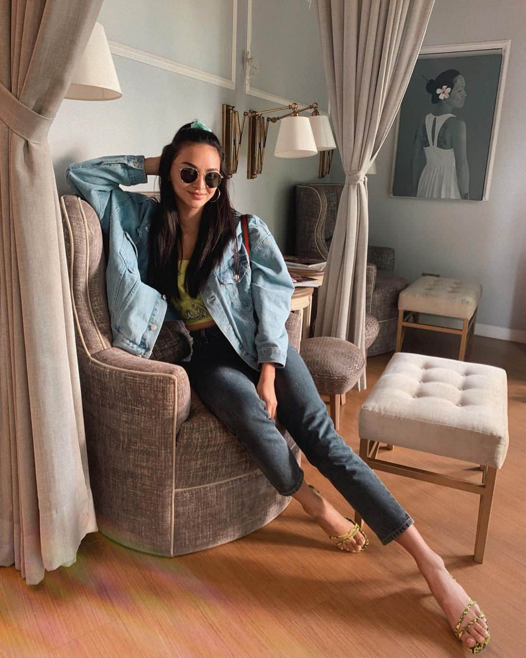 カイリー・バーゾサさんのインスタグラム写真 - (カイリー・バーゾサInstagram)「Spending my free days at @theaiveeclinic are my favourite. Me time well spent 🥰 #aiveeleague」6月22日 22時25分 - kylieverzosa