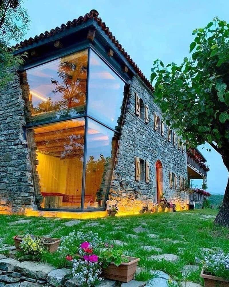 Architecture - Housesさんのインスタグラム写真 - (Architecture - HousesInstagram)「Mrizi Zanave #hotel in #Albania」6月22日 22時52分 - _archidesignhome_