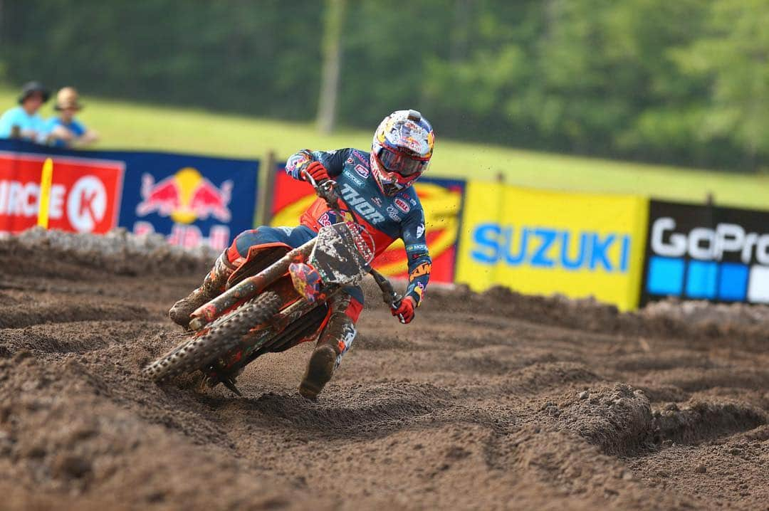 Racer X Onlineさんのインスタグラム写真 - (Racer X OnlineInstagram)「Qualifying is rolling in Jacksonville. Check out a few completely random shots from earlier this morning. | Photos: @kardyphoto」6月22日 22時44分 - racerxonline