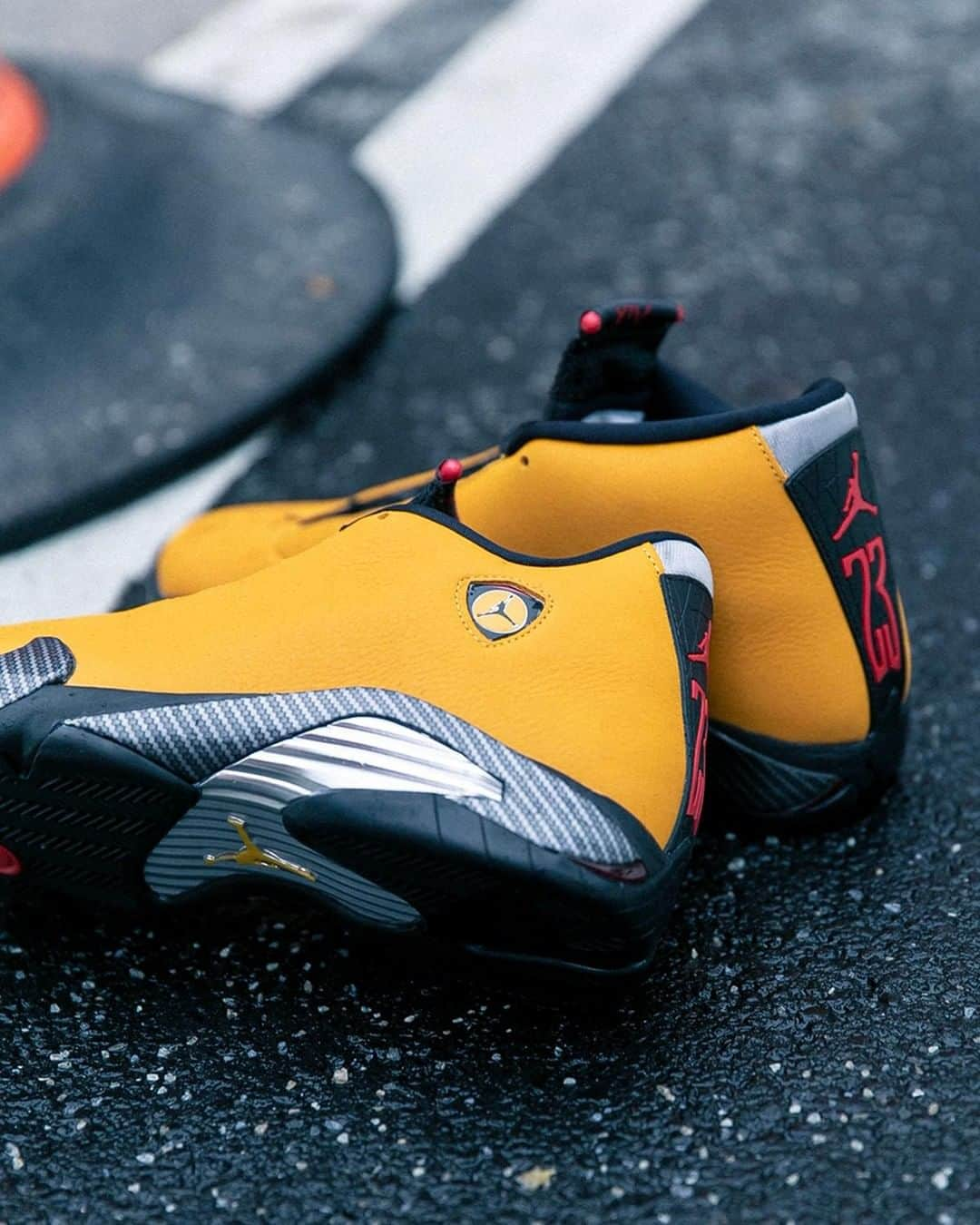 Foot Lockerさんのインスタグラム写真 - (Foot LockerInstagram)「0 to 60. #Jordan Retro 14 'Yellow Ferrari' Available Now, In-Store and Online Men's and Kids」6月22日 23時00分 - footlocker