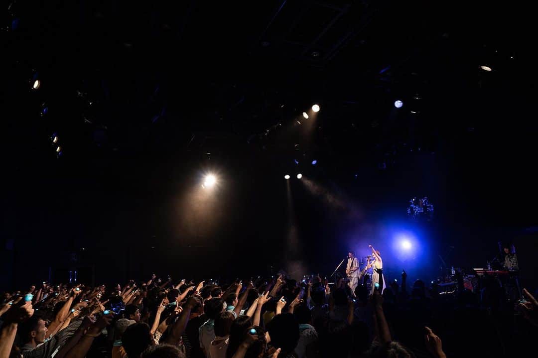 moumoonさんのインスタグラム写真 - (moumoonInstagram)「.‪ 2019.06.22 「moumoon live tour 2019 -NEWMOON-」 神奈川・横浜ランドマークホール ツアー5日目!! Thank you!! . 明日は仙台darwinへ✨ . #moumoon #NEWMOON」6月22日 23時06分 - moumoon_jpn
