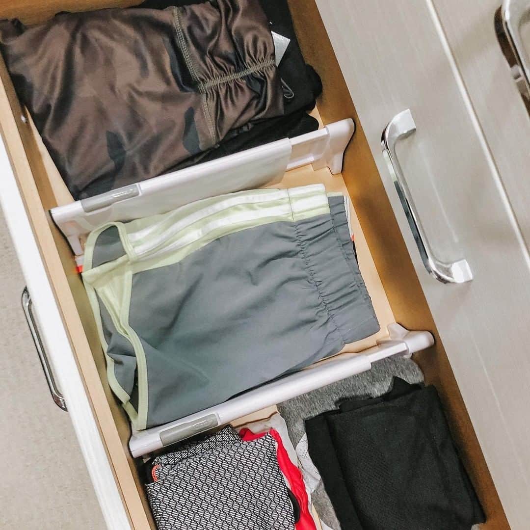 OXOさんのインスタグラム写真 - (OXOInstagram)「Our new motivation to stay organized: @beyondtheclosetnaples' active wear drawer.  Use #OXOBetter to share your photos with us.」6月22日 23時16分 - oxo