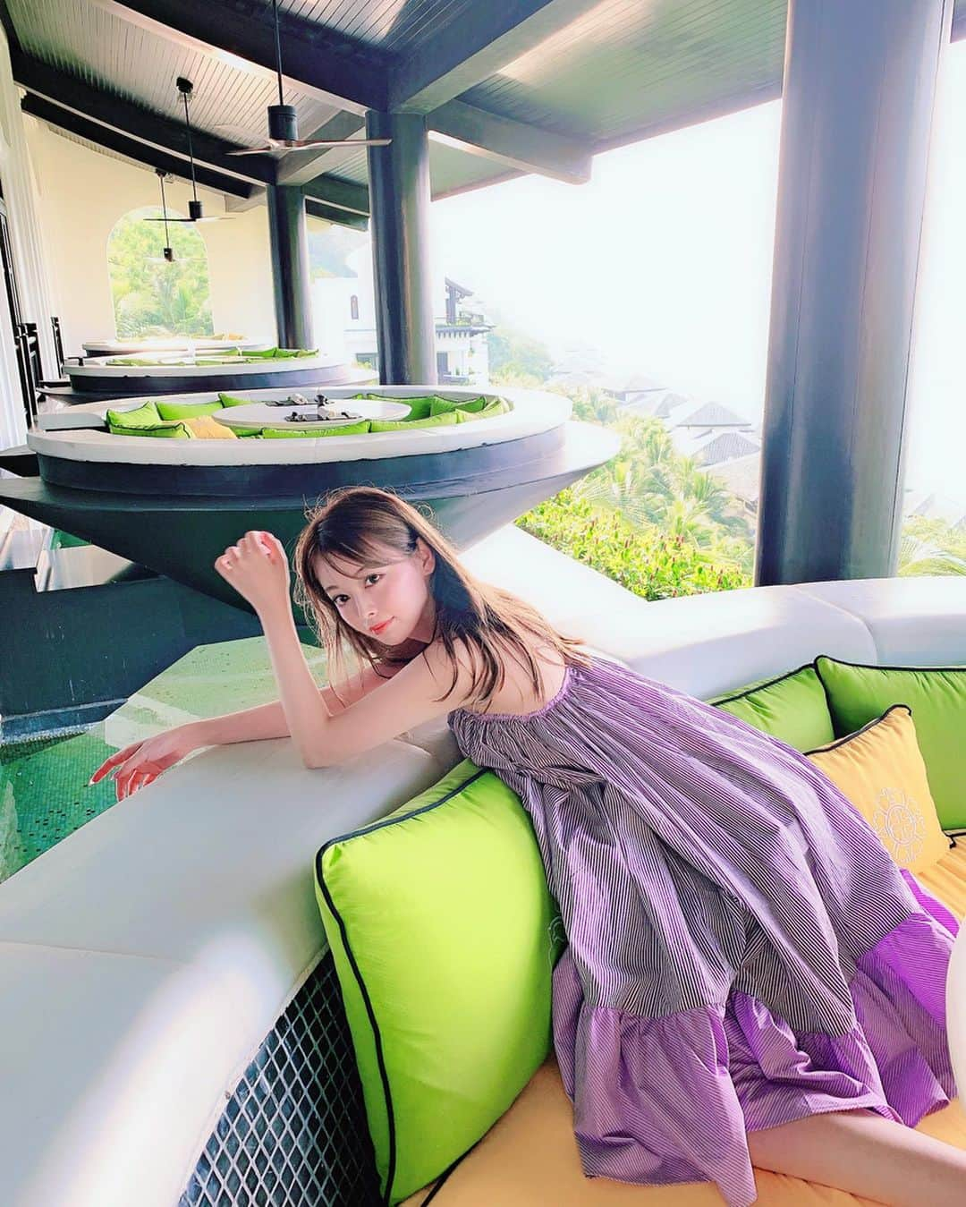 小川ももえさんのインスタグラム写真 - (小川ももえInstagram)「2019年！下半期しいたけ占い🍄 みんな見た〜？？？ 私は現時点で既に全部当たりすぎていた😱😱😱 やっぱすごい、しいたけ先生🍄 @shiitake1979 . 2019年下半期、牡羊座🐏は… 「センスがセンスを呼ぶ。 本格的なオタク活動の始まり✨✨」 〜過激なオタク仲間ができていく〜 . だって😂😂 最近ずっと、こうゆう理想の根暗生活を送りたいんだって友達に言いまくってたからびっくりだよ🍑笑 何でそうなるかの理由まで書いてあってもはや感動だった😷 . 下半期！オタク活動に勤しみます！🍑🍑🍑笑 . . 牡羊座のみなさん一緒に頑張っていきましょー🥳🥰笑 . なんか私が書くと何でもPR感出るけど、勝手に盛り上がって書いてるだけです(笑) #danangtrip #danang #ダナン#trip #ダナン旅行 #ダナン観光 #フュージョンマイアダナン #fusionmaiadanang #fusionmaia #fusionmaiaresort #リゾート#resort#Vietnam#vietnamgirl#ベトナム#女子旅#女子旅行#rosarymoon#intercontinentalpeninsularesort#intercontinental」6月22日 14時20分 - momoe_0406