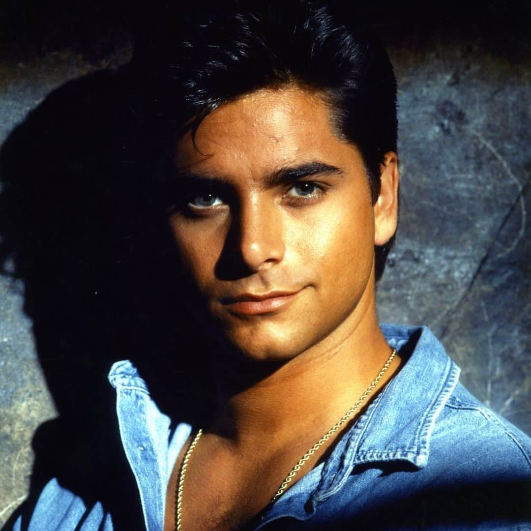 ジョン・ステイモスさんのインスタグラム写真 - (ジョン・ステイモスInstagram)「Happy #firstdayofsummer #SummerSolstice #Smirkingthroughthe80s」6月22日 15時06分 - johnstamos