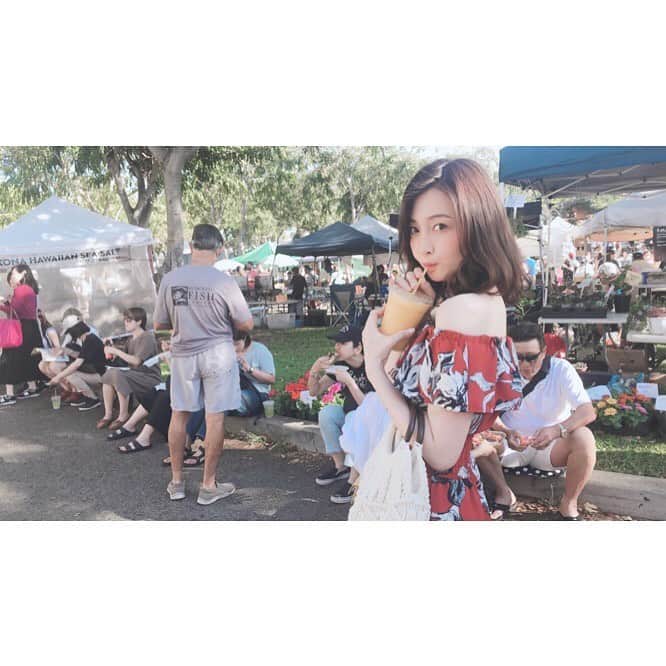 沢田ゆうのインスタグラム：「念願のKCCファーマーズマーケット 🍍🥒🥥 #hawaiianairline  #kccfamersmarket #cm」