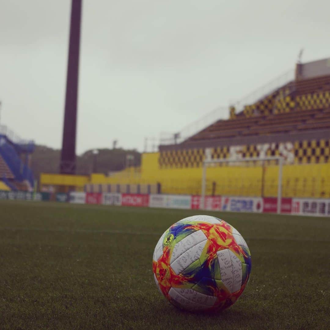 ジェフユナイテッド市原・千葉のインスタグラム：「chiba derby , vs Kashiwa .  #jefunited #ジェフ千葉 #千葉ダービー」