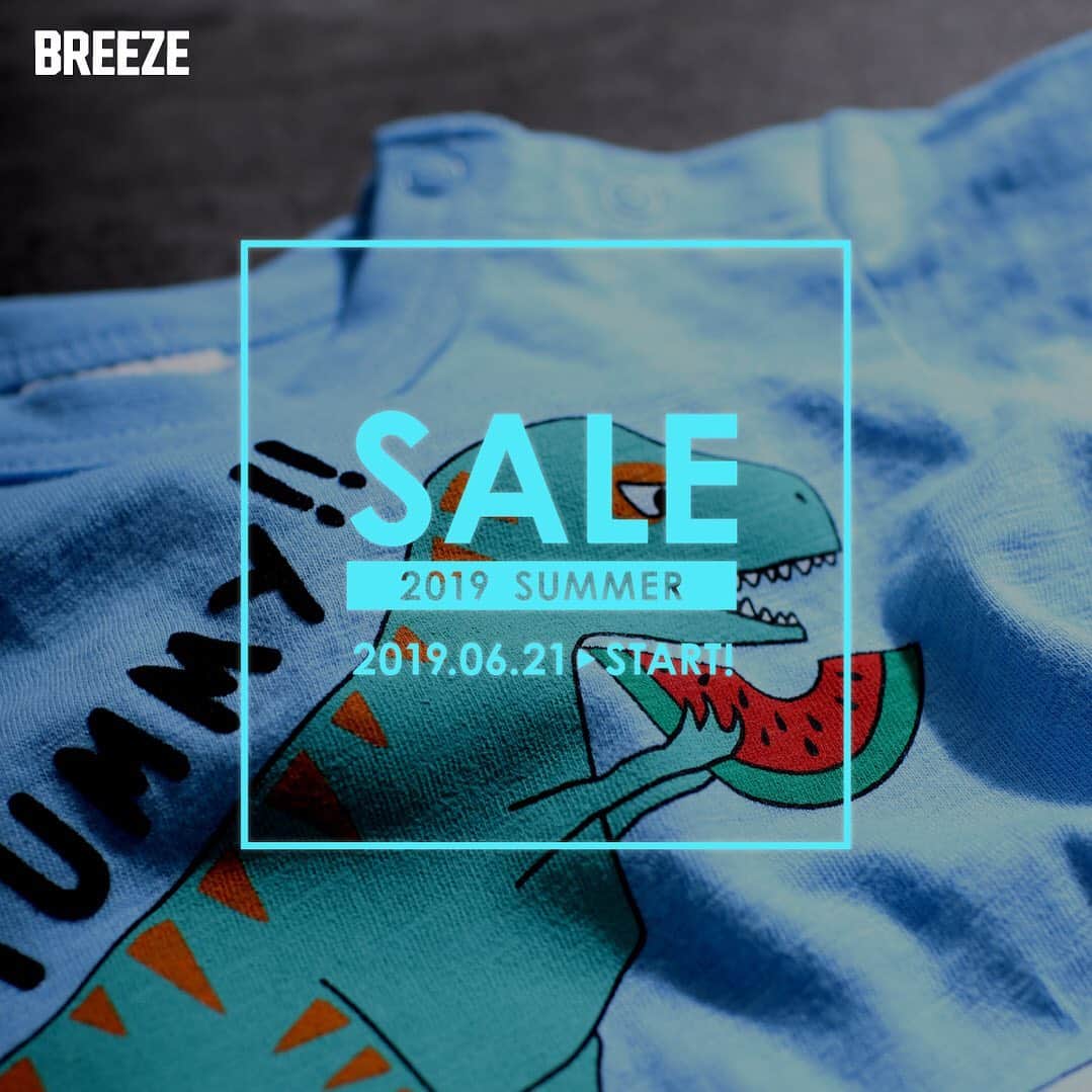 ブリーズオフィシャルさんのインスタグラム写真 - (ブリーズオフィシャルInstagram)「【SUMMER　SALE開催中！】 #summersale#2019 お得な夏SALE！大好評開催中！！ 人気のTシャツやパンツをお得にGetしてくださいね☆ BREEZEの夏アイテムをお見逃しなく！ ※お取扱い店舗につきましてはご来店店舗にて直接お問い合わせください。 #ブリーズ#breeze#ブリーズキッズ #breeze__official#kids#kidsfashion#kids_japan#instakids#kidswear#instalike#ig_kids#kjp_ootd#ブリーズオフィシャル#キッズファッション#キッズコーデ#キッズフォト#オシャレキッズ#子供服#インスタキッズ#キッセレ#キッズ服#sale#セール#夏sale#夏セール#バーゲン#お手頃価格」6月22日 17時01分 - breeze__official