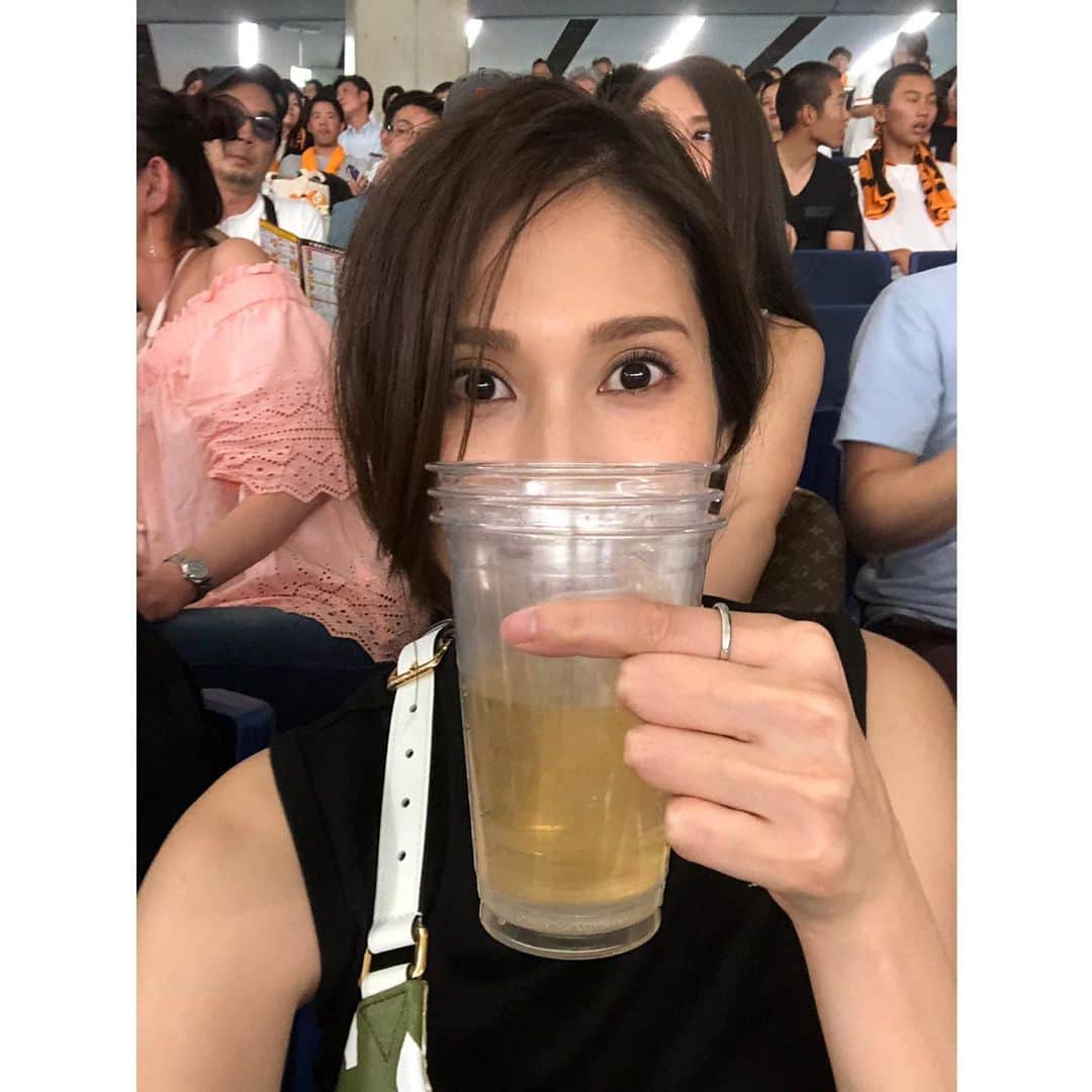 春輝のインスタグラム：「明日で決まる🔥Let's go GIANTS！  #交流戦#東京ドーム #読売巨人軍#GIANTS#ジャイアンツ#巨人 #NPB#プロ野球#セリーグ#baseball #春輝#haruki」