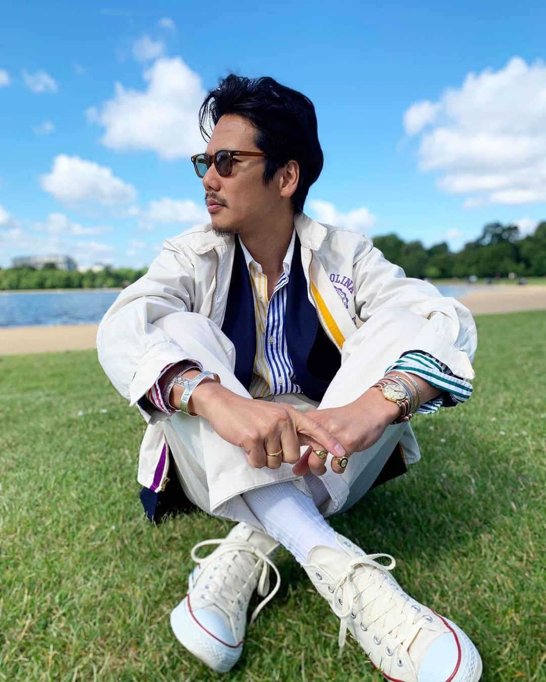 Shuhei Nishiguchiさんのインスタグラム写真 - (Shuhei NishiguchiInstagram)「"Vintage preppy"in Hyde Park,London ・ Ph. @serizawa_ryosuke ・ ・ #beamsf #mensstyle #mensstreetstyle #dapper #dappermen #gentleman #vintagestyle #vintagewear #instastyle #instafashion #picoftheday #bestoftheday #mensstreetstyle #follow #sartorial #dapper #trend #influence #bestoftheday #vintagestyle #vintagewear #spezzatura」6月22日 17時20分 - shuhei_nishiguchi