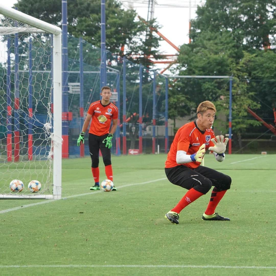 林彰洋さんのインスタグラム写真 - (林彰洋Instagram)「“Don’t be afraid of a challenge” 👊 #goalkeepers #fctokyo」6月22日 17時31分 - aki_hayashi0507