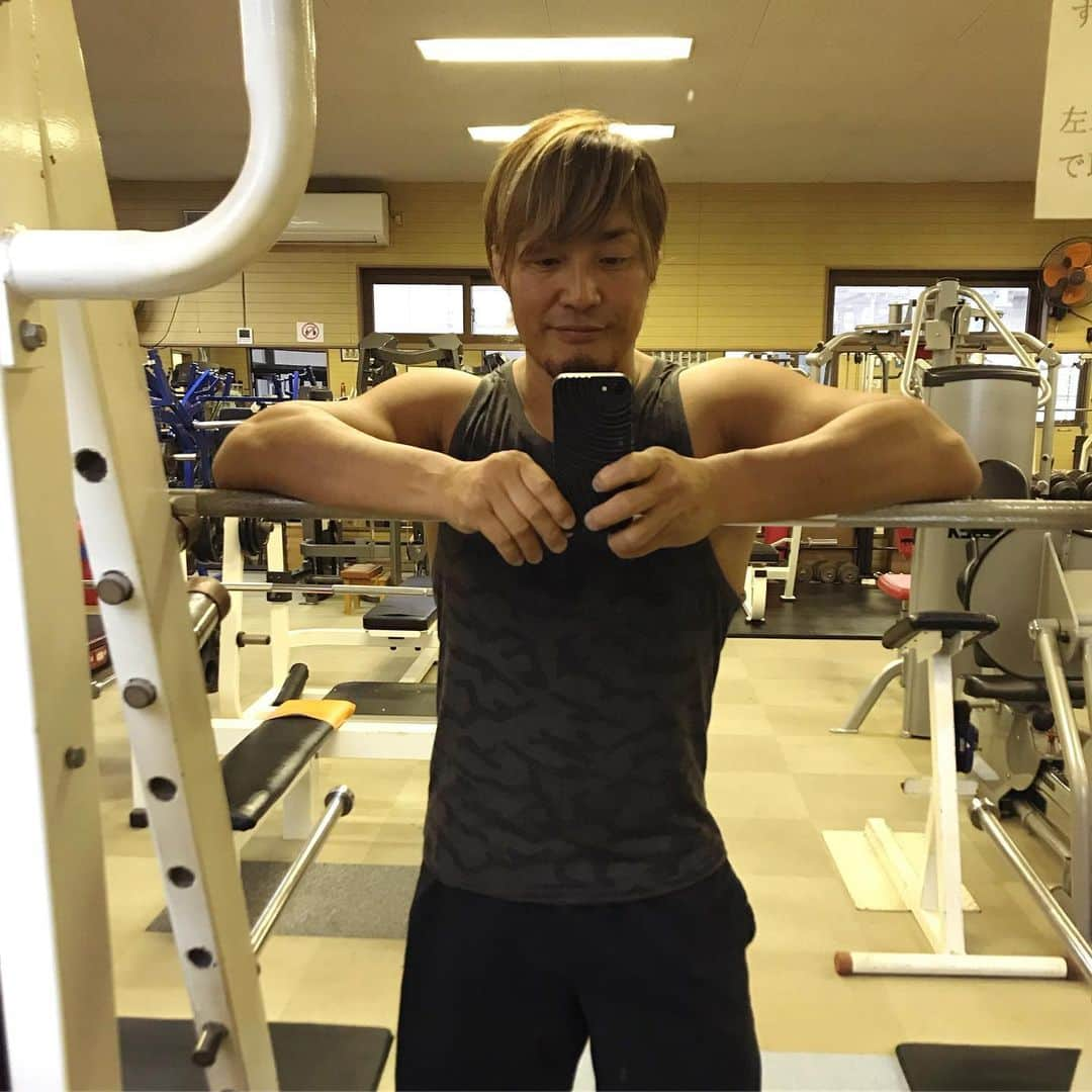 棚橋弘至さんのインスタグラム写真 - (棚橋弘至Instagram)「日本全国GYMの旅。 #モリオカトレーニングクラブ #workout #gethuge #盛岡市」6月22日 18時38分 - hiroshi_tanahashi