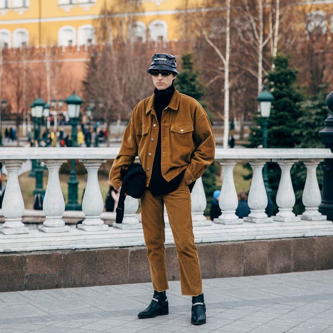 STREET STYLEのインスタグラム：「Photo by Acielle / @styledumonde」