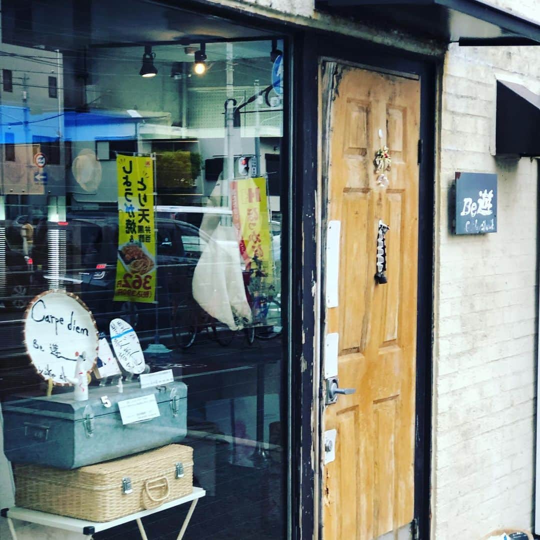 金村義明さんのインスタグラム写真 - (金村義明Instagram)「#be遊#鳴尾のヘアーサロン#亡くなった義兄の行きつけヘアーサロンへ#予約より早く着いたんで#お好み焼き屋で一杯#阪神勝ったから皆さんご機嫌さん#良かった#カット＆毛染めできて」6月22日 20時18分 - yoshiaki_kanemura