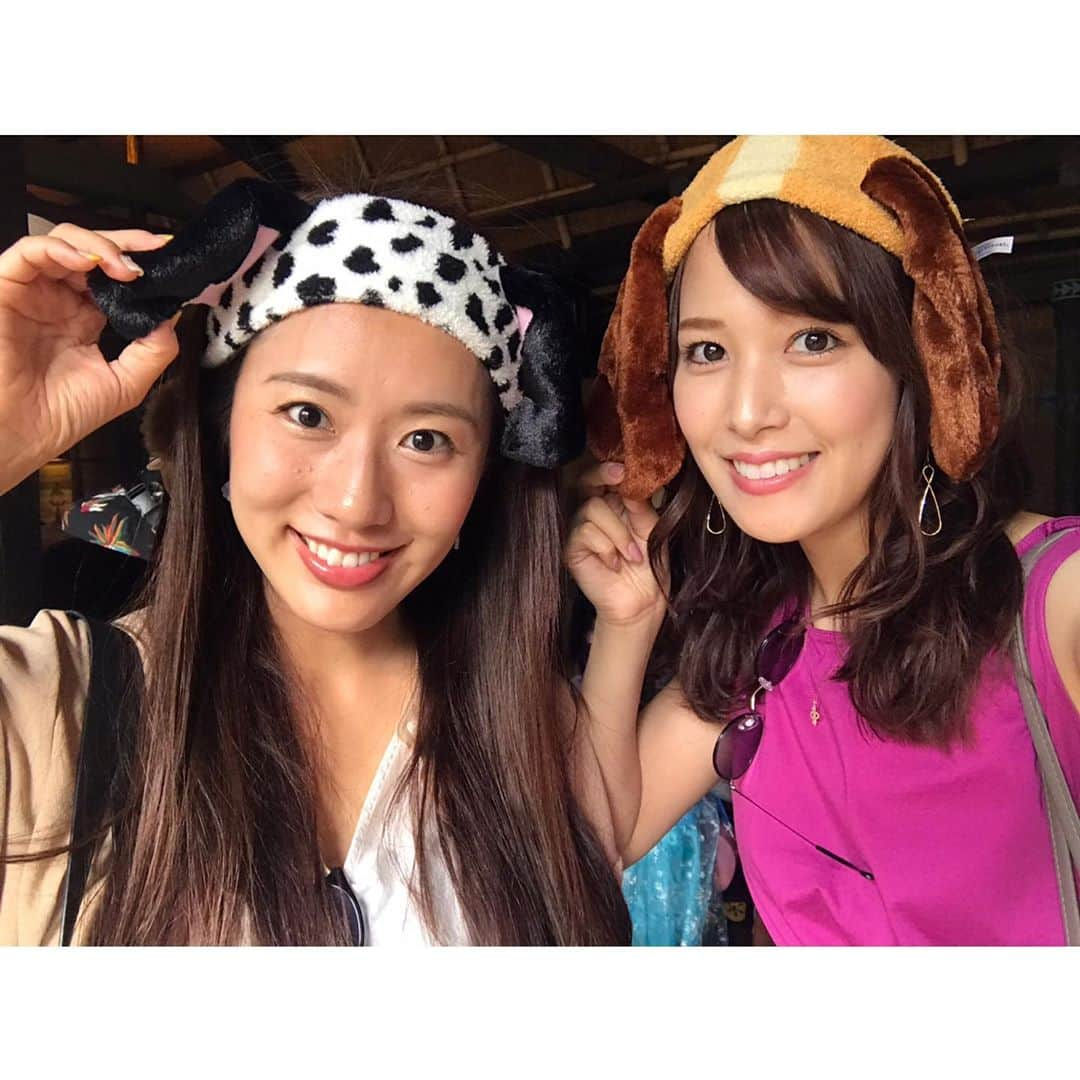 鷲見玲奈さんのインスタグラム写真 - (鷲見玲奈Instagram)「. 先日、まあやちゃん(@maayamorinaga )とディズニーランドへ行ってきました✨ 大好きなあの子、ということで、正解者多数でしたね☺️ 夏休み前なのにとても混んでいてびっくり！！ お昼過ぎからでしたが、満喫できました✨ . . さて、今夜は卓球ジャパン！、スポーツウォッチャー、FOOT×BRAINと盛りだくさんです😊 ぜひご覧下さい✨ . . . #ディズニーランド #夢の国 #守永真彩 ちゃん #カチューシャ 買ってしまいました」6月22日 20時38分 - sumi__reina